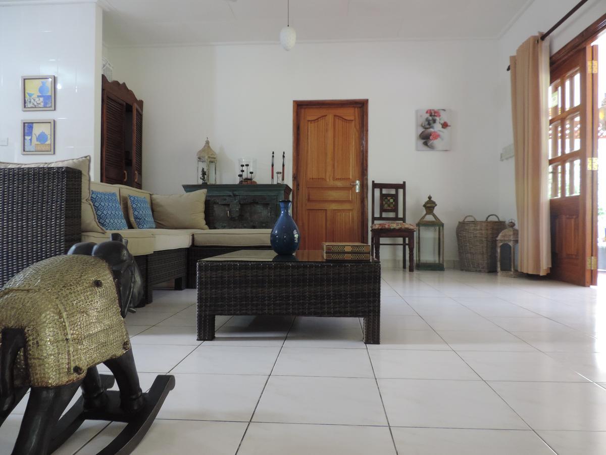 Paodise Guesthouse La Digue Exterior photo