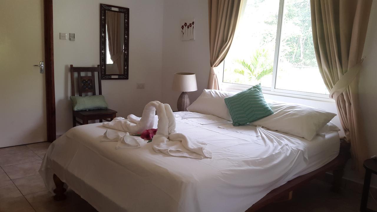Paodise Guesthouse La Digue Room photo